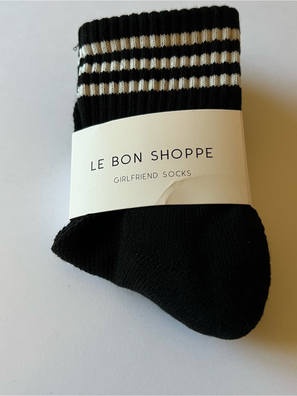 LE BON SHOPPE GIRLFRIEND SOCKS IN BLACK WITH WHITE STRIPES OS NWT